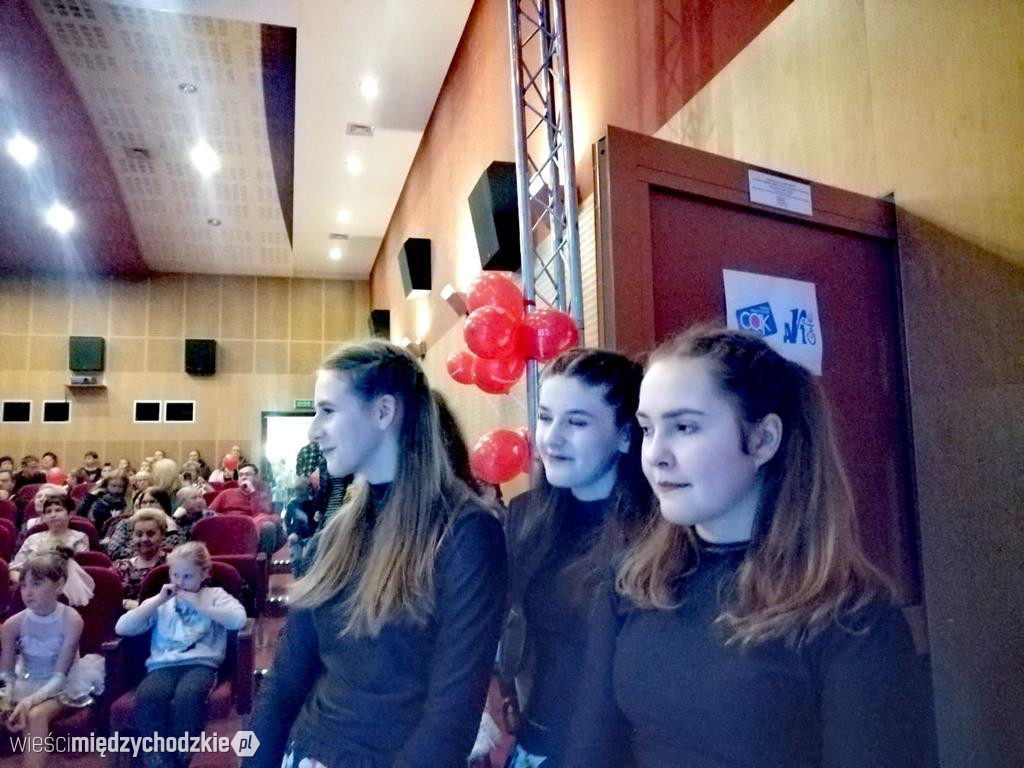 Festyn charytatywny dla Karoliny Kwiecińskiej