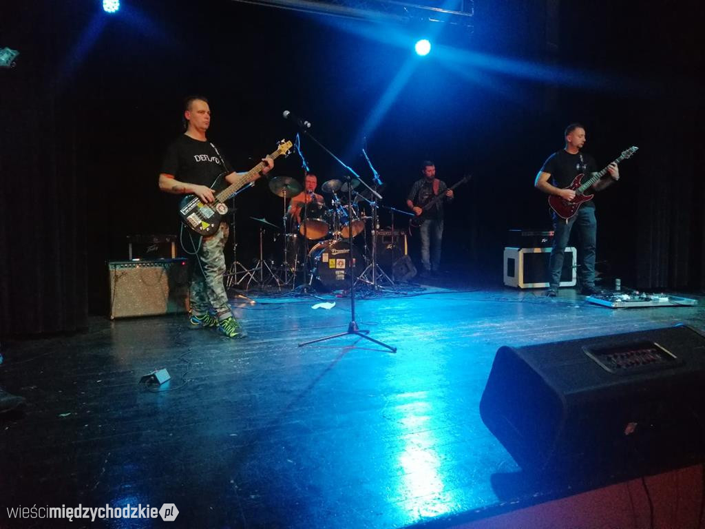 Festyn charytatywny dla Karoliny Kwiecińskiej
