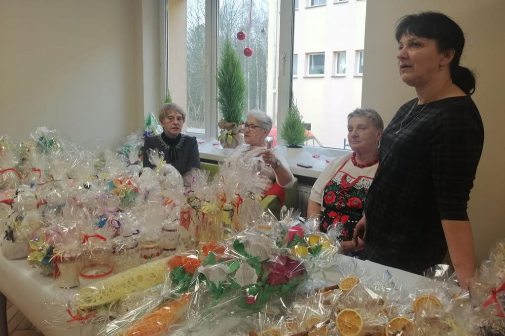 Mikołajkowe spotkanie - Uśmiech seniora