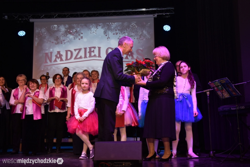 Jak zwyciężyć czas i mieć w sercu maj