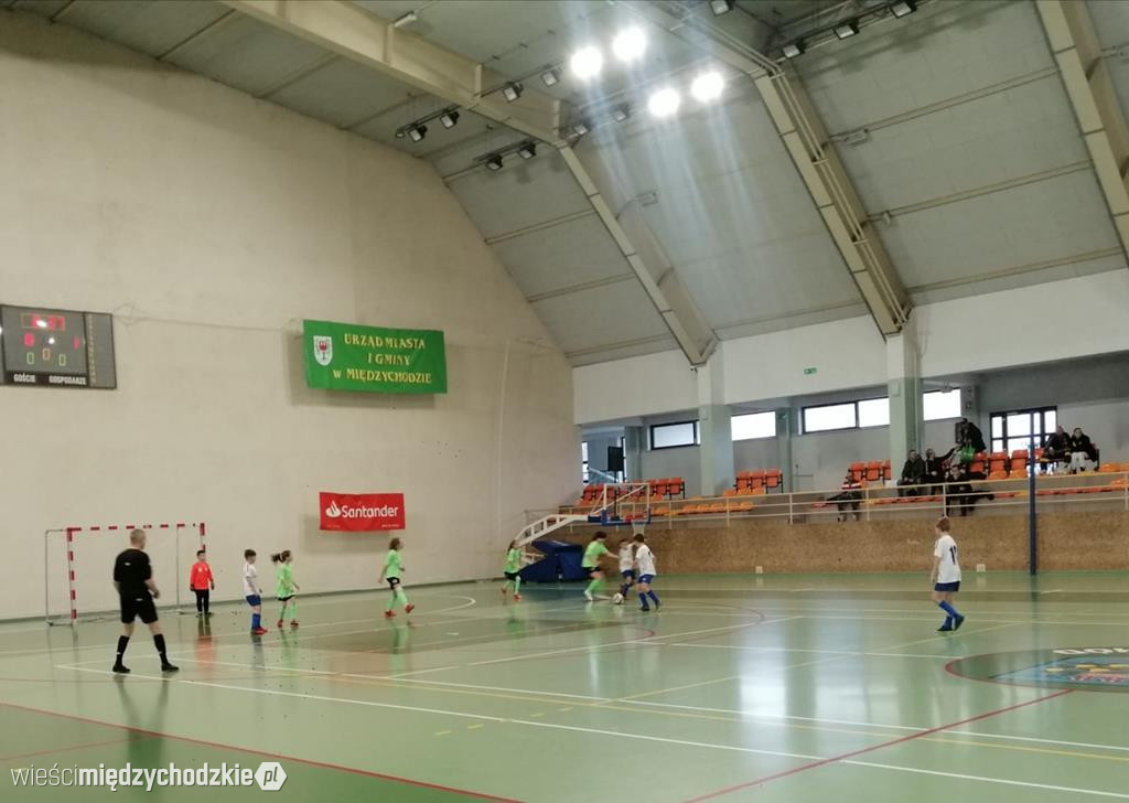 W międzychodzkiej hali trwa turniej ORLIK CUP 2019