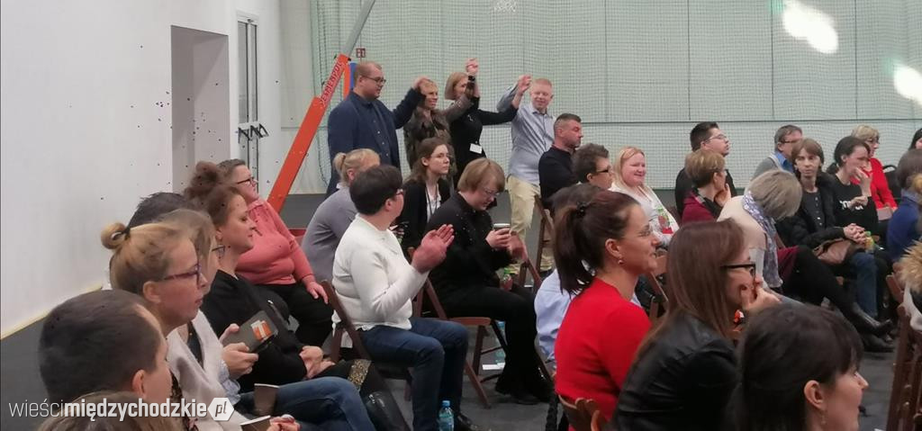 Konferencja na temat wsparcia osób niepełnosprawnych