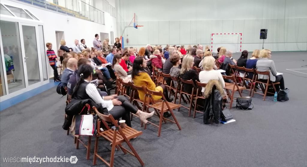 Konferencja na temat wsparcia osób niepełnosprawnych
