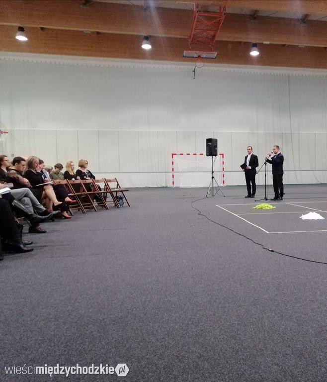 Konferencja na temat wsparcia osób niepełnosprawnych