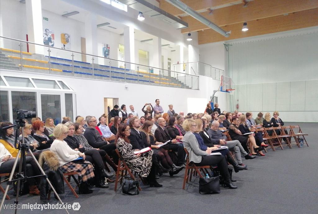 Konferencja na temat wsparcia osób niepełnosprawnych