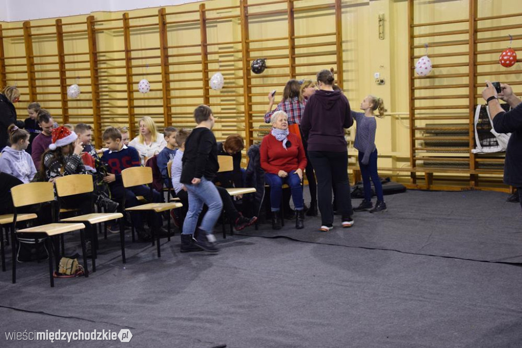 Powiatowy Jarmark Świątecznego Pomagania