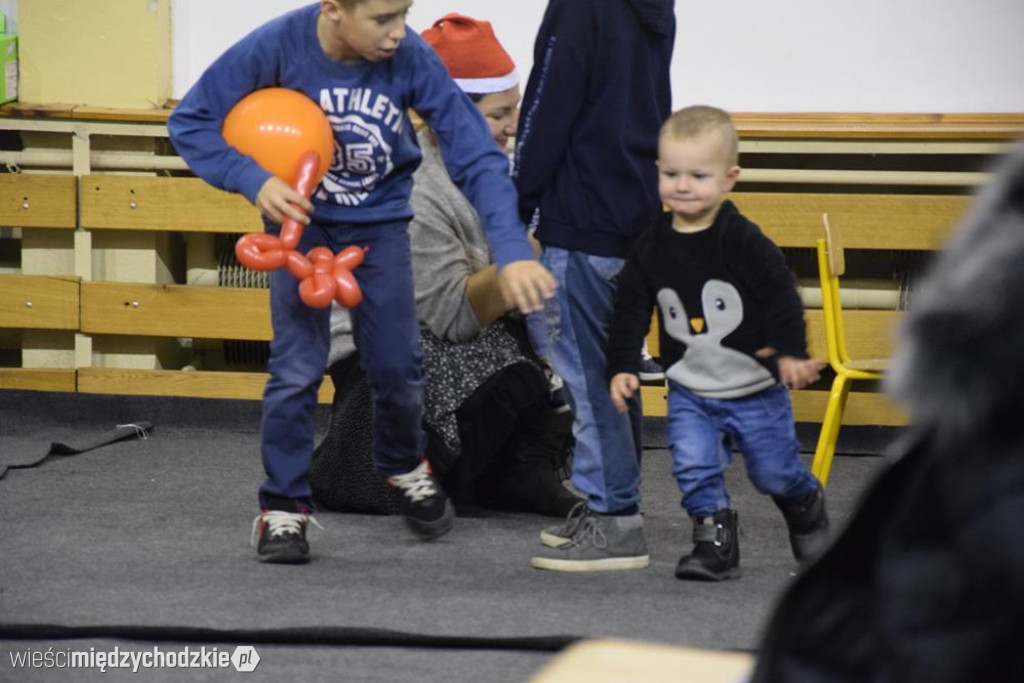 Powiatowy Jarmark Świątecznego Pomagania