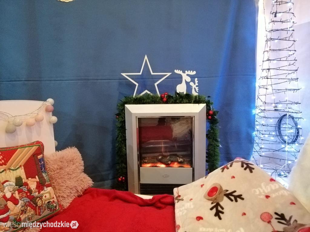 Gwiazdkowy prezent w wykonaniu dzieci z Radgoszczy