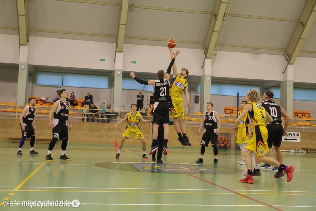 Sokół II wygrywa z MKS Września 97:89