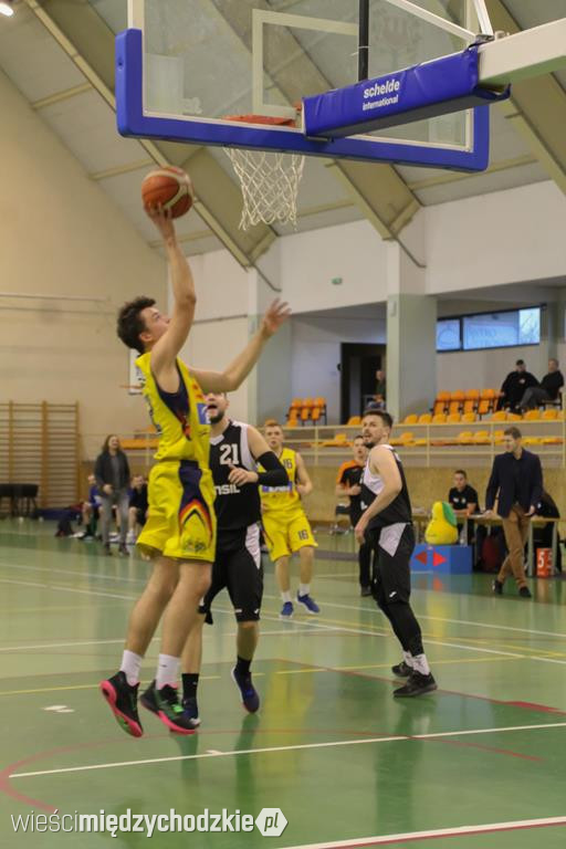 Sokół II wygrywa z MKS Września 97:89
