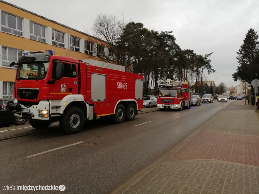 Szybka akcja strażaków w Zespole Szkół Technicznych
