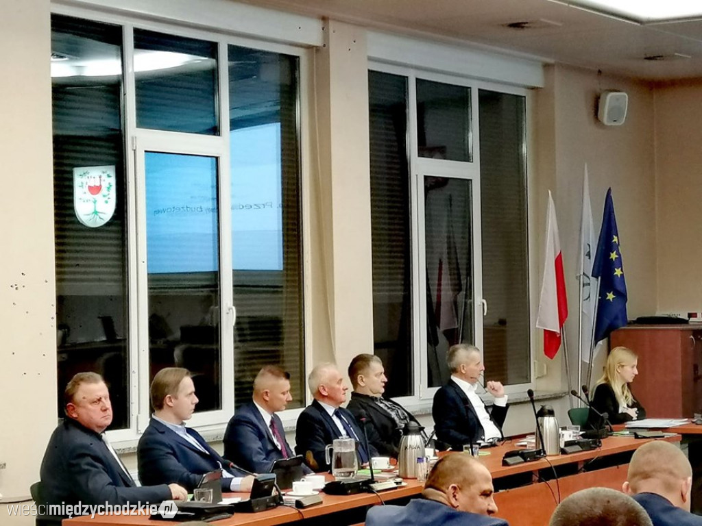 Budżet gminy Międzychód przyjęty.