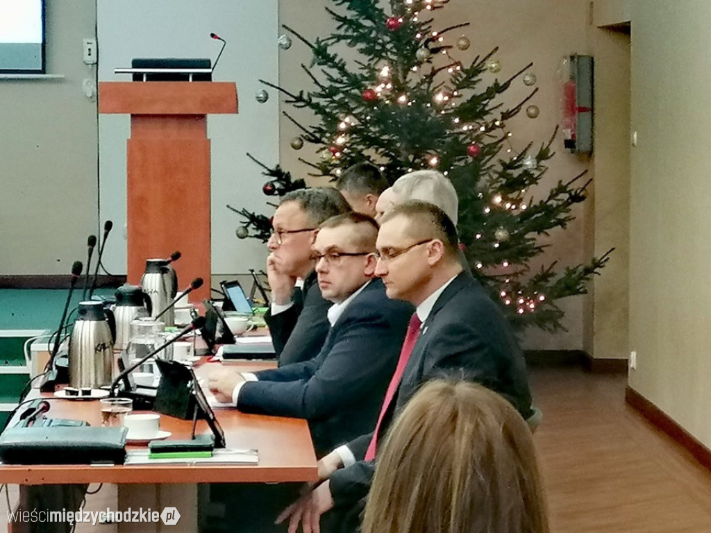Budżet gminy Międzychód przyjęty.