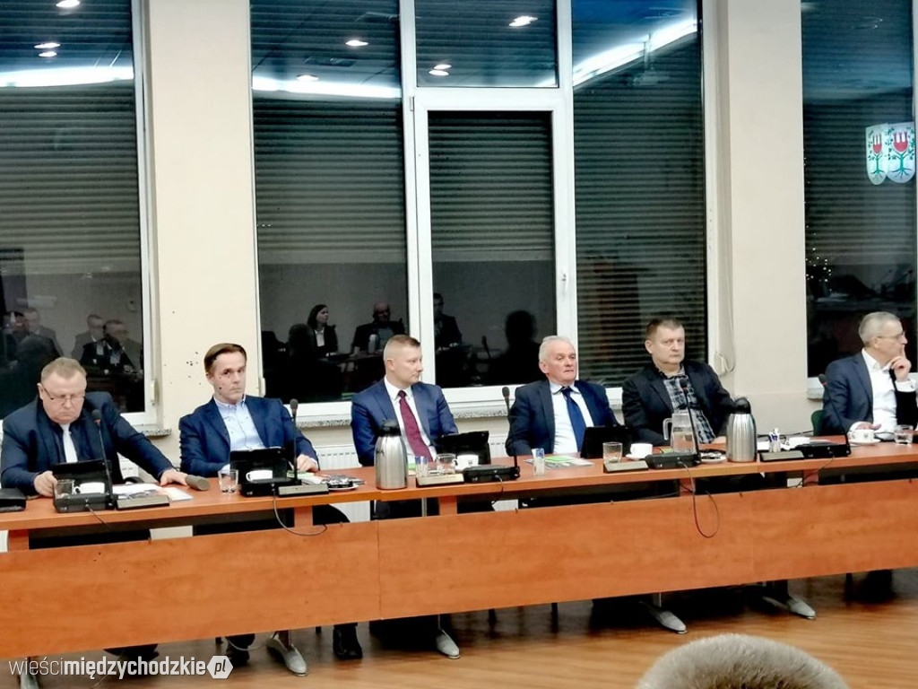 Budżet gminy Międzychód przyjęty.