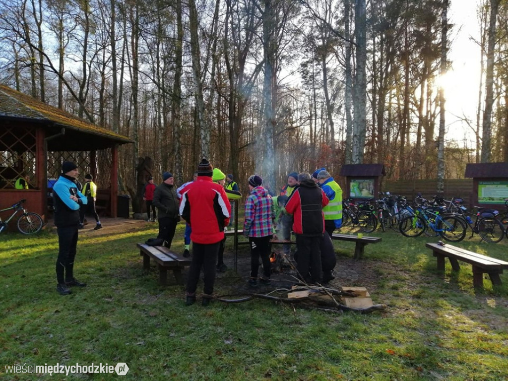 Ekipa Kręć Kilometry na wspólnym grilu
