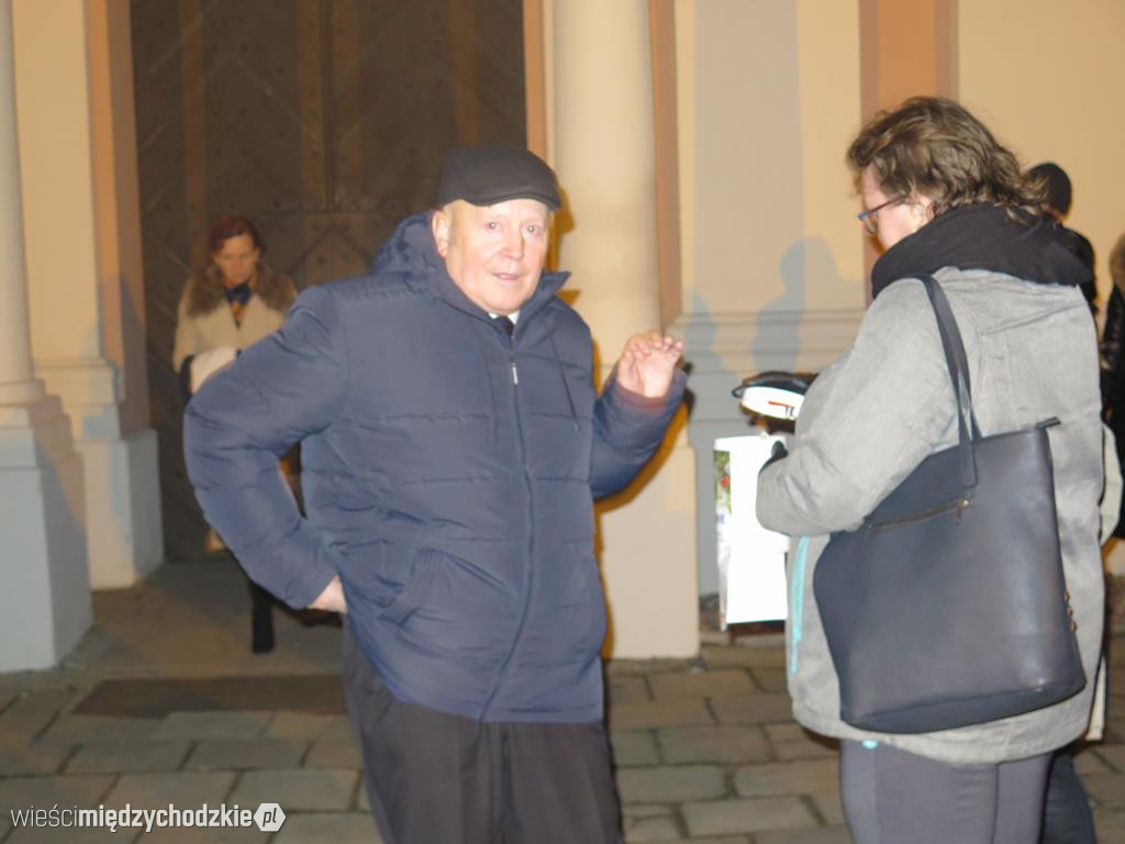 Bogu na chwałę, bliźniemu z pomocą