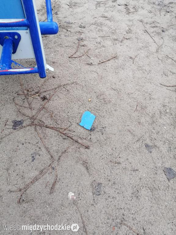 Wandale zniszczyli elementy siłowni