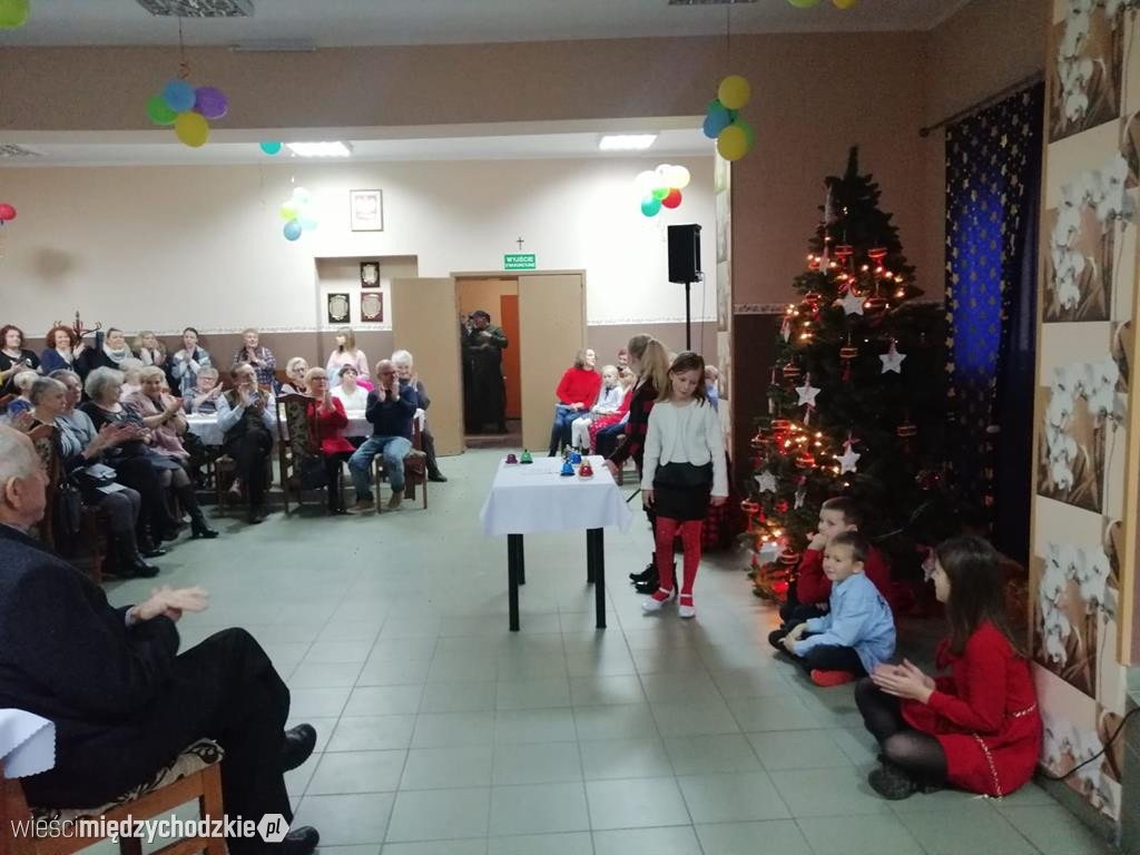 Świąteczne spotkanie emerytów w Kurnatowicach