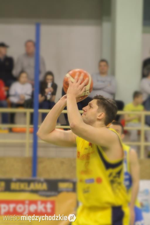 Sokół Międzychód wygrywa z Akademikami z Torunia