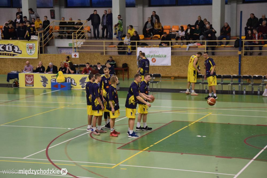 Sokół Międzychód - AZS UMK PBDI Toruń 106-87