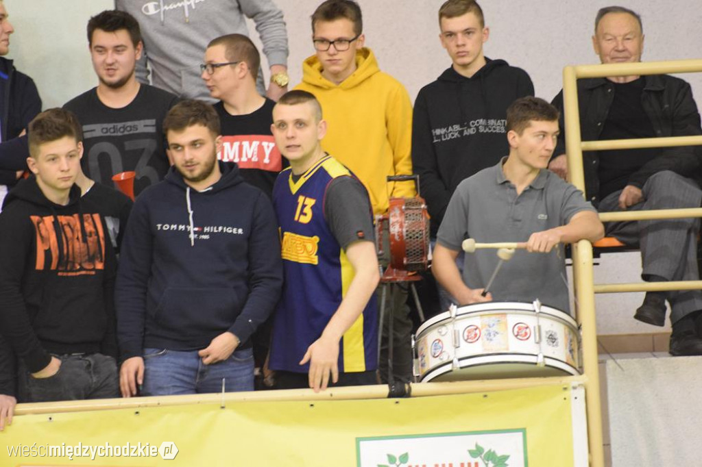 Sokół Międzychód - AZS UMK PBDI Toruń 106-87