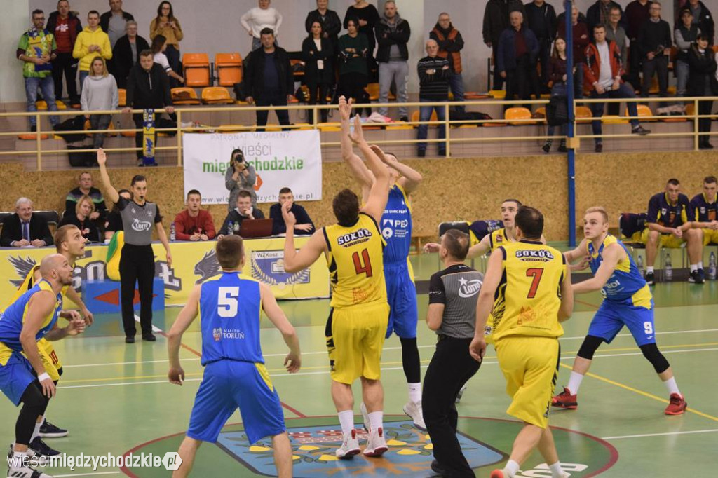Sokół Międzychód - AZS UMK PBDI Toruń 106-87