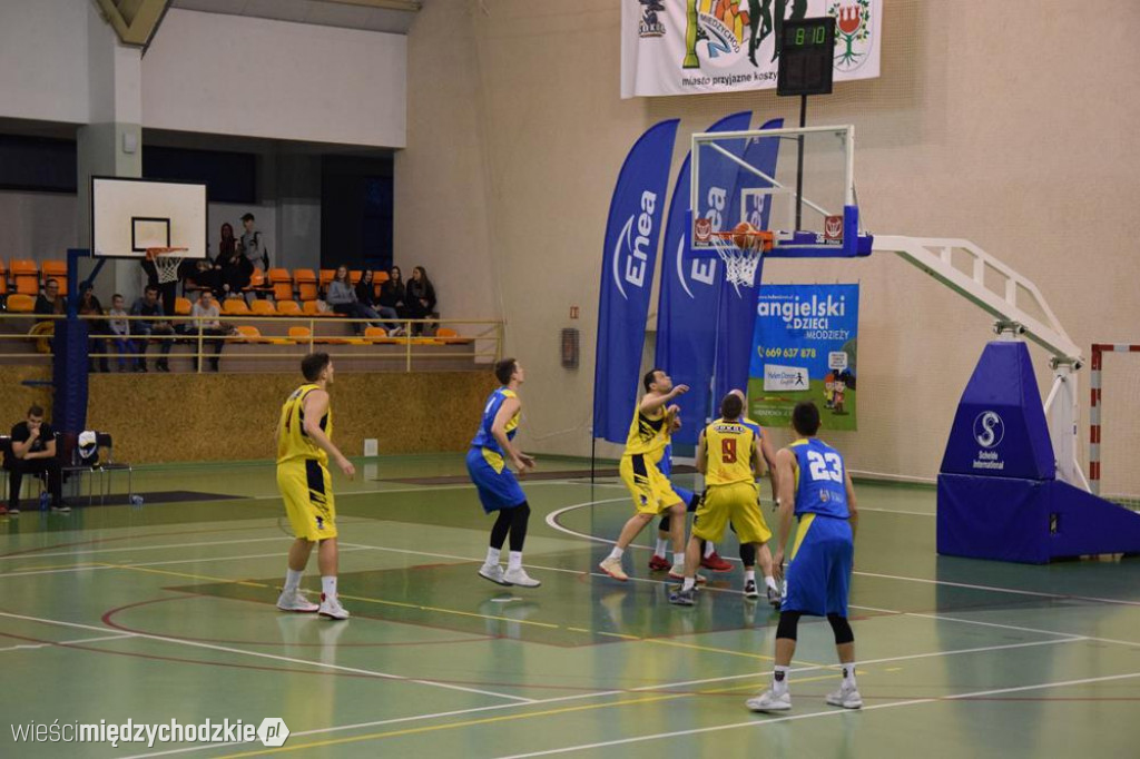 Sokół Międzychód - AZS UMK PBDI Toruń 106-87