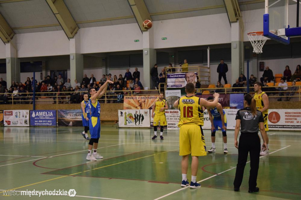 Sokół Międzychód - AZS UMK PBDI Toruń 106-87