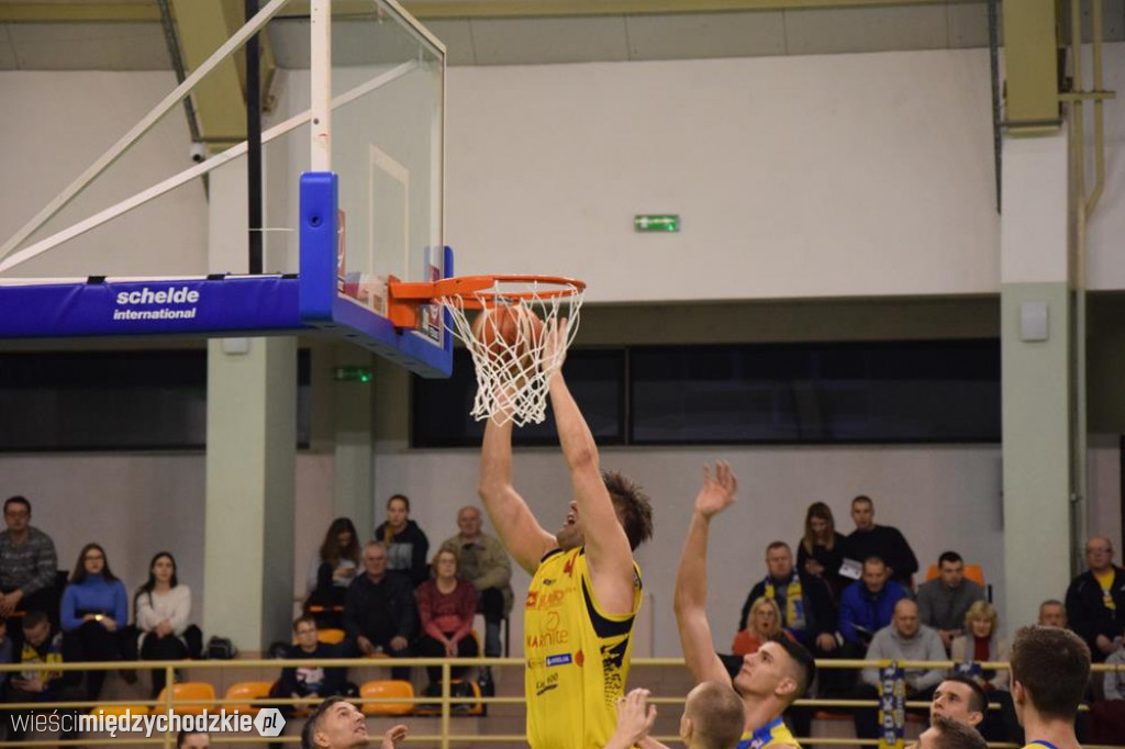 Sokół Międzychód - AZS UMK PBDI Toruń 106-87