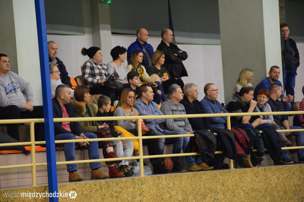Sokół Międzychód - AZS UMK PBDI Toruń 106-87
