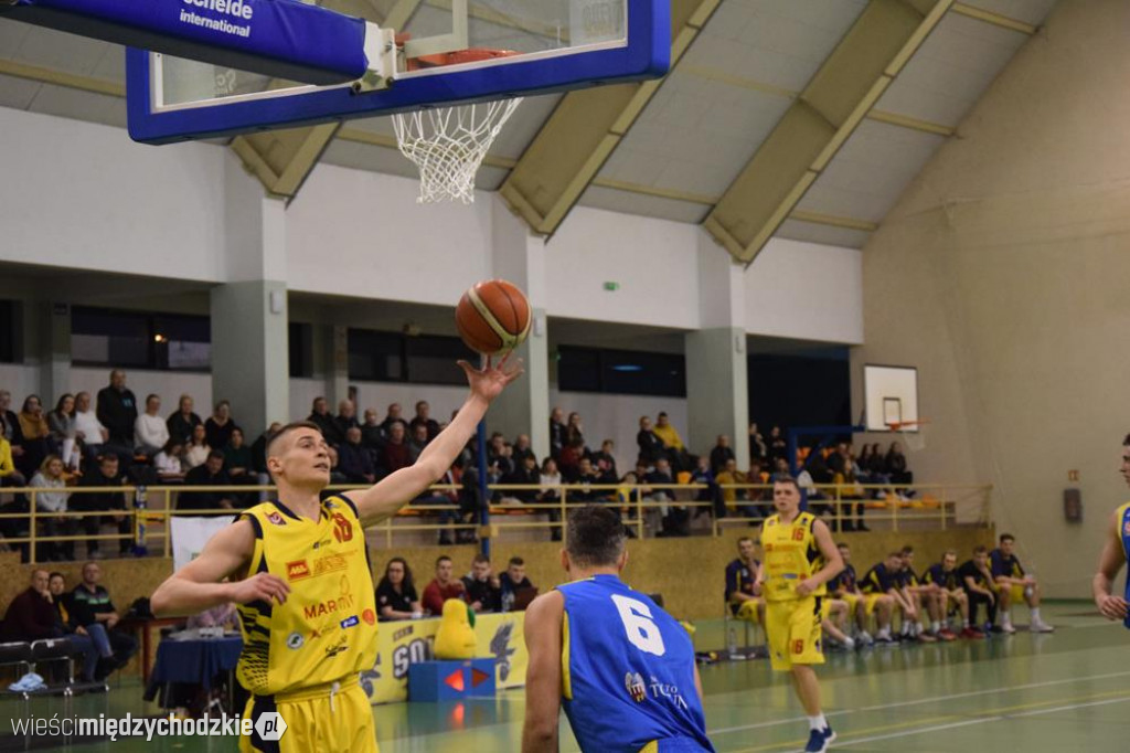 Sokół Międzychód - AZS UMK PBDI Toruń 106-87