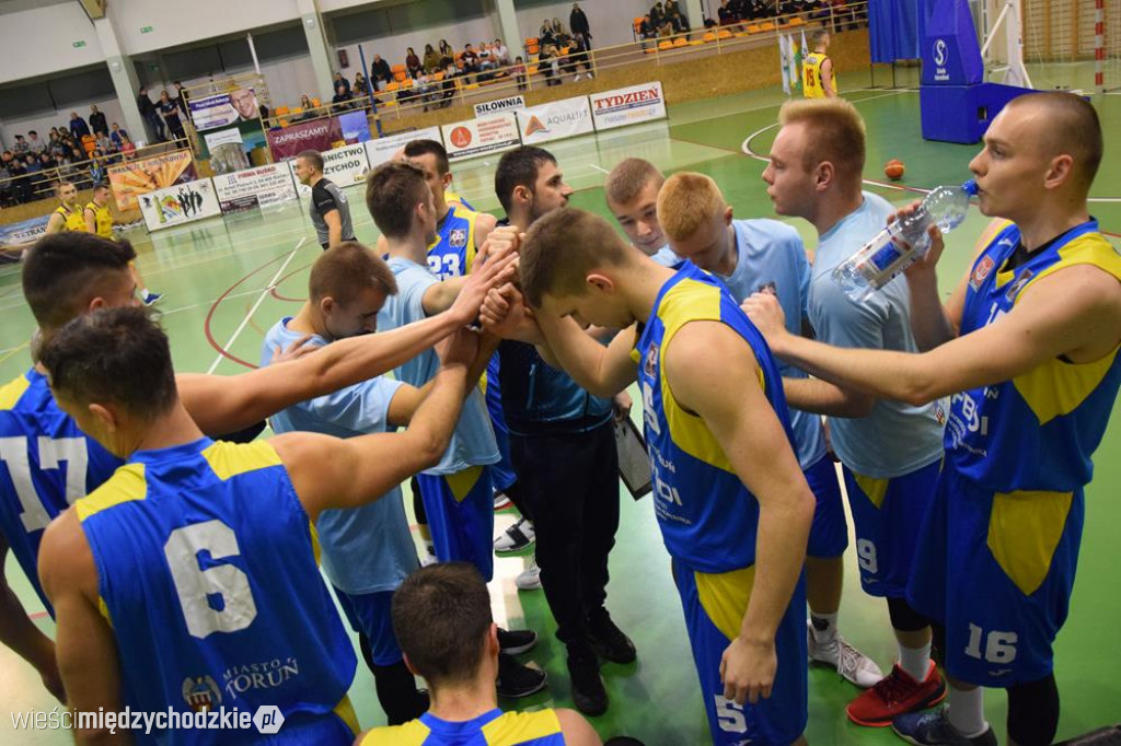 Sokół Międzychód - AZS UMK PBDI Toruń 106-87