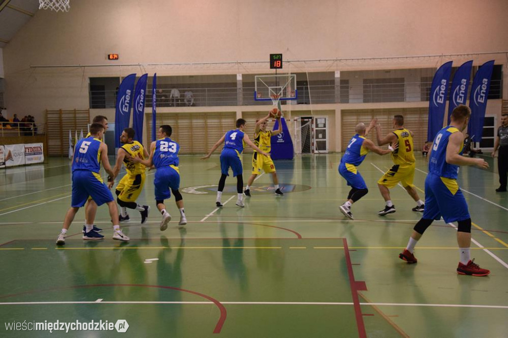 Sokół Międzychód - AZS UMK PBDI Toruń 106-87