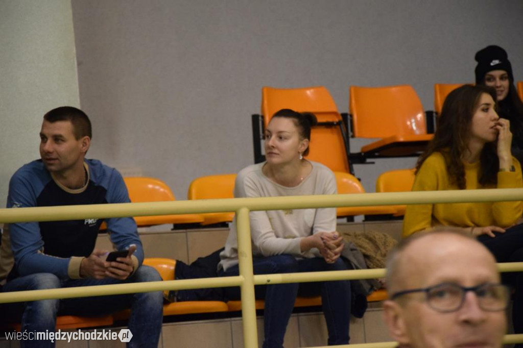 Sokół Międzychód - AZS UMK PBDI Toruń 106-87