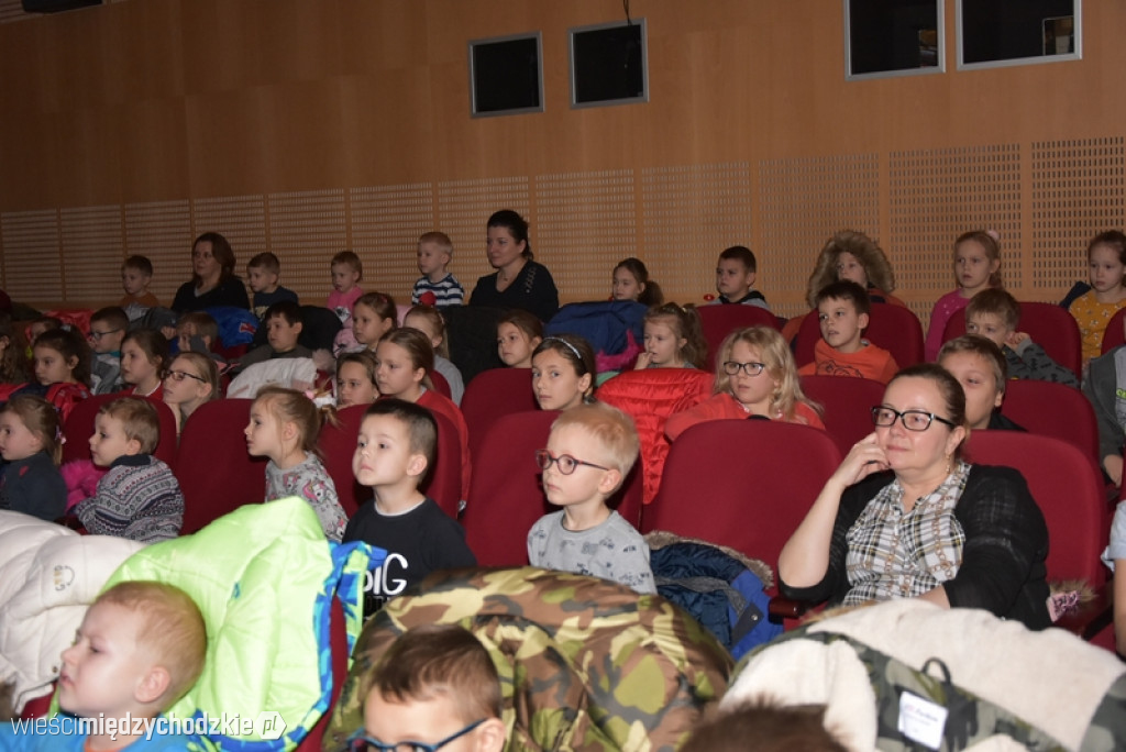 Aktorzy Teatru Współczesnego w  Międzychodzie