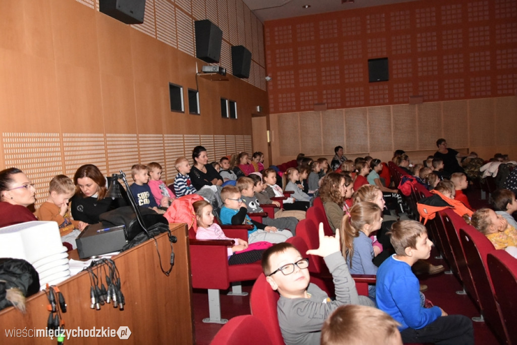 Aktorzy Teatru Współczesnego w  Międzychodzie