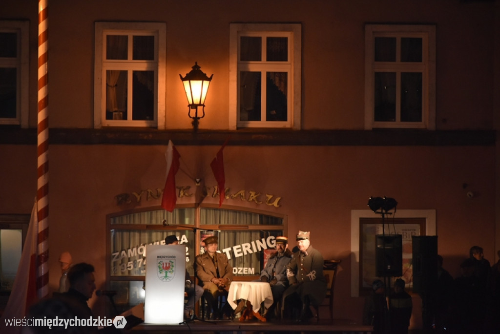Uroczystości powitalne Generała na Rynku