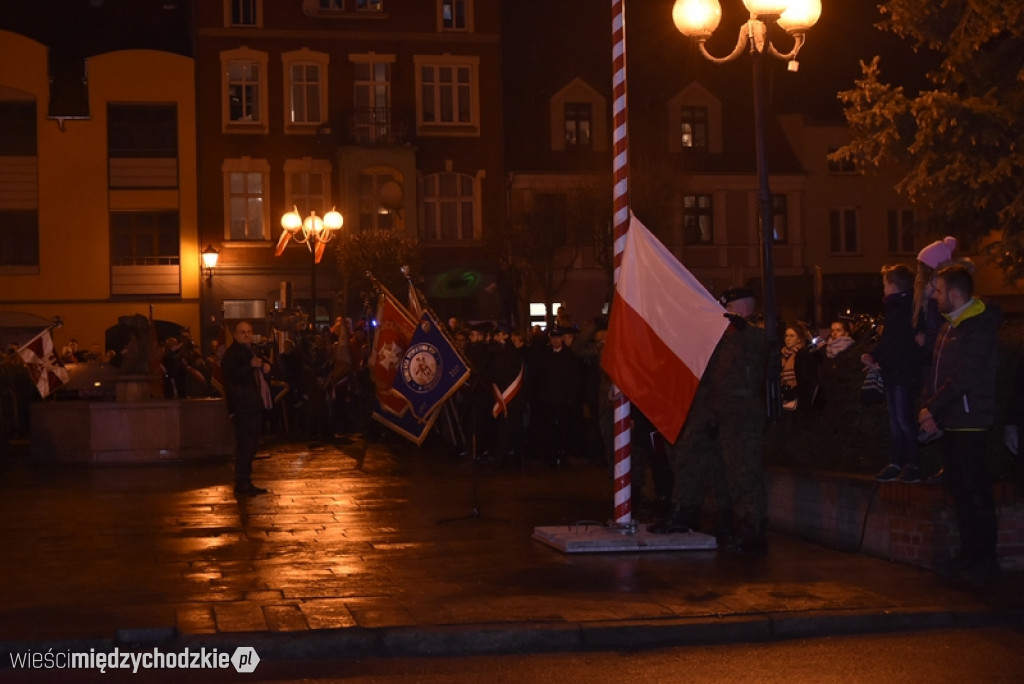 Uroczystości powitalne Generała na Rynku