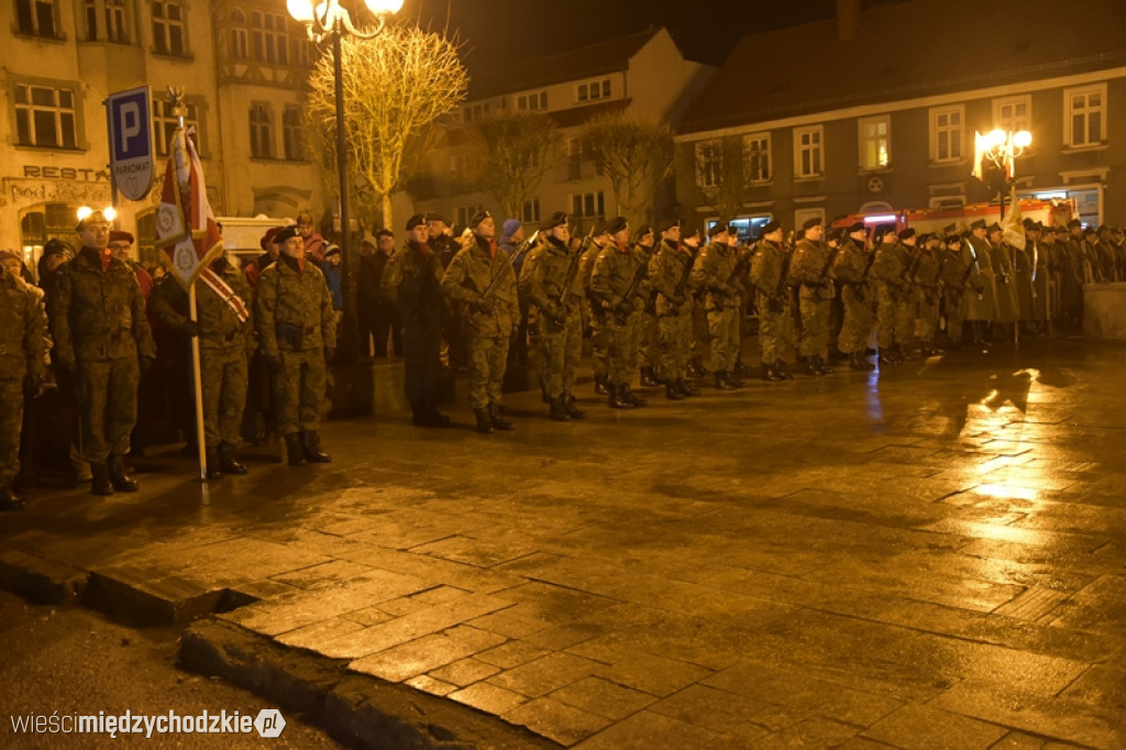 Uroczystości powitalne Generała na Rynku