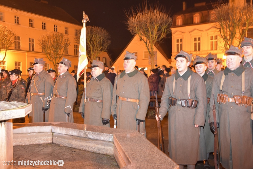 Uroczystości powitalne Generała na Rynku