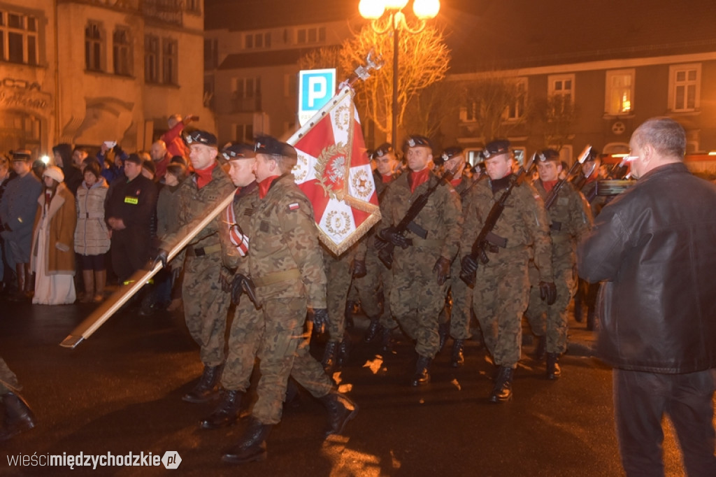 Uroczystości powitalne Generała na Rynku