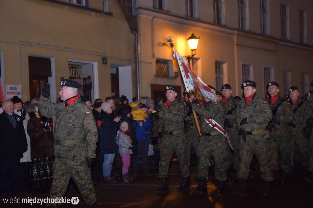 Uroczystości powitalne Generała na Rynku