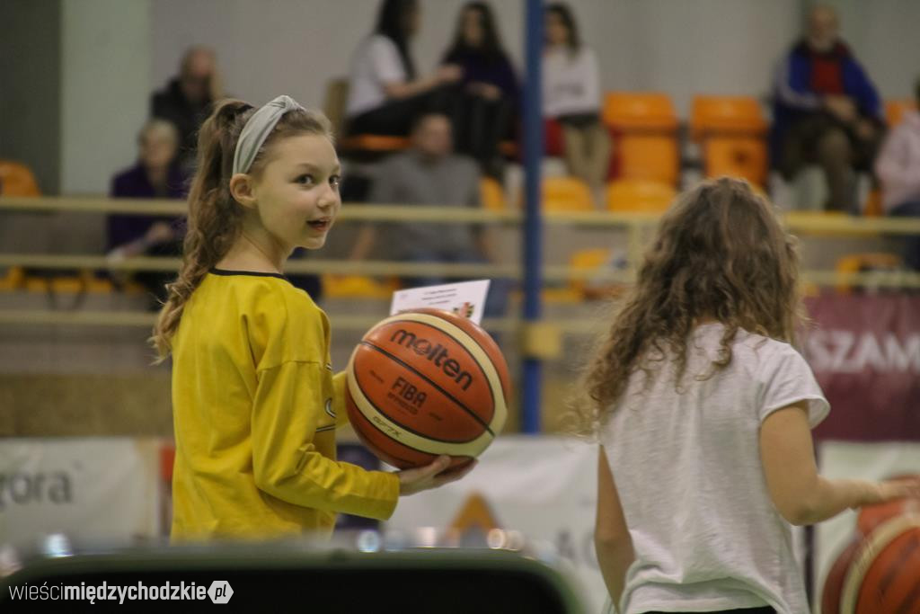 Sokół Międzychód wygrywa z Astorią II Bydgoszcz