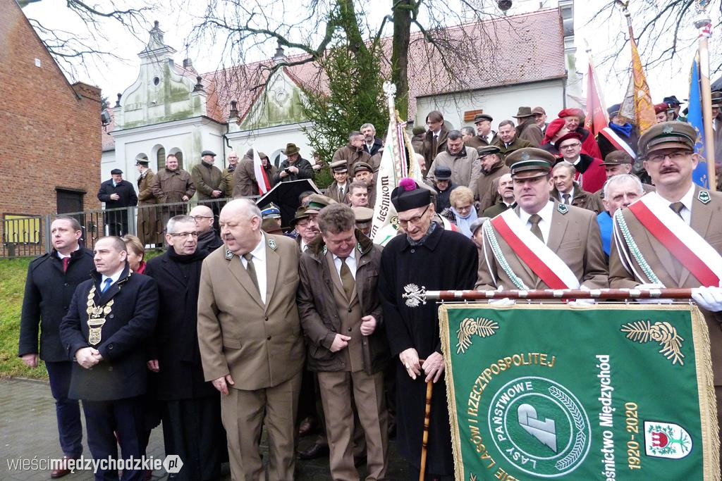 Nadleśnictwo Międzychód otrzymało sztandar