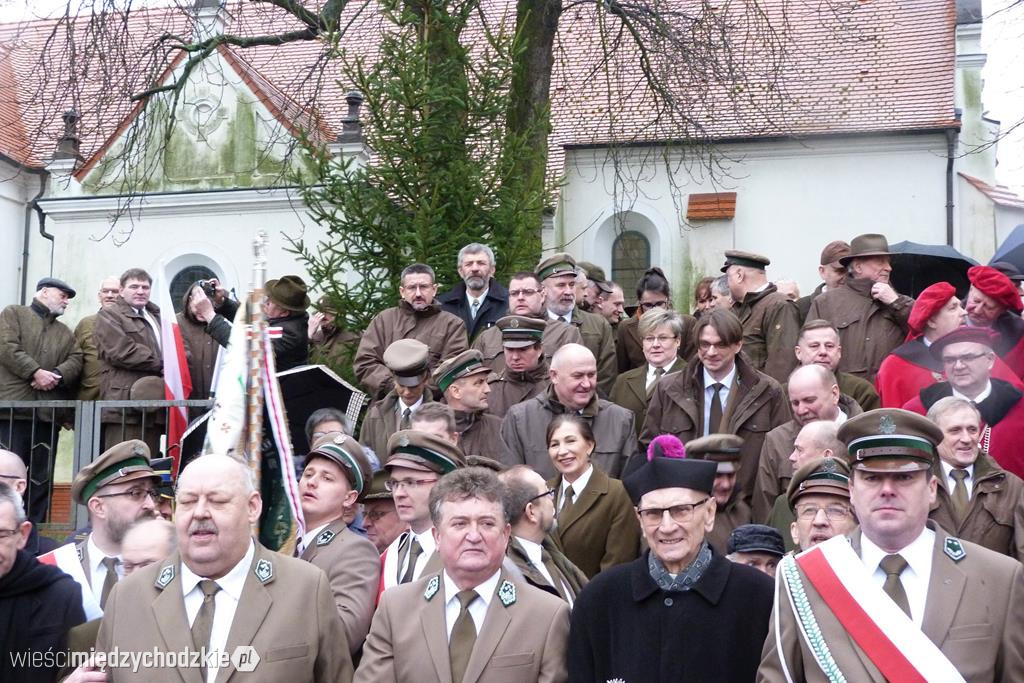 Nadleśnictwo Międzychód otrzymało sztandar