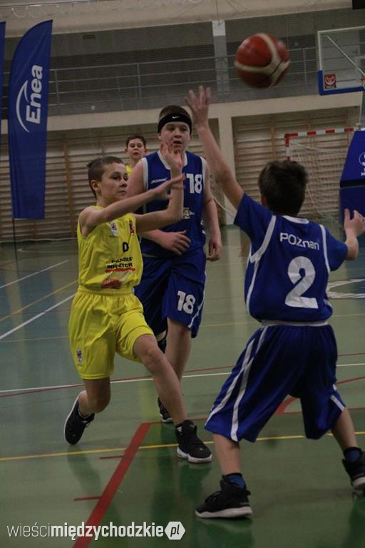 UKS MIKST Międzychód wygrywa z Pyrą SP79