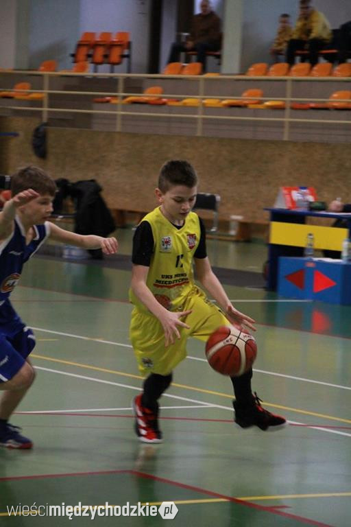 UKS MIKST Międzychód wygrywa z Pyrą SP79