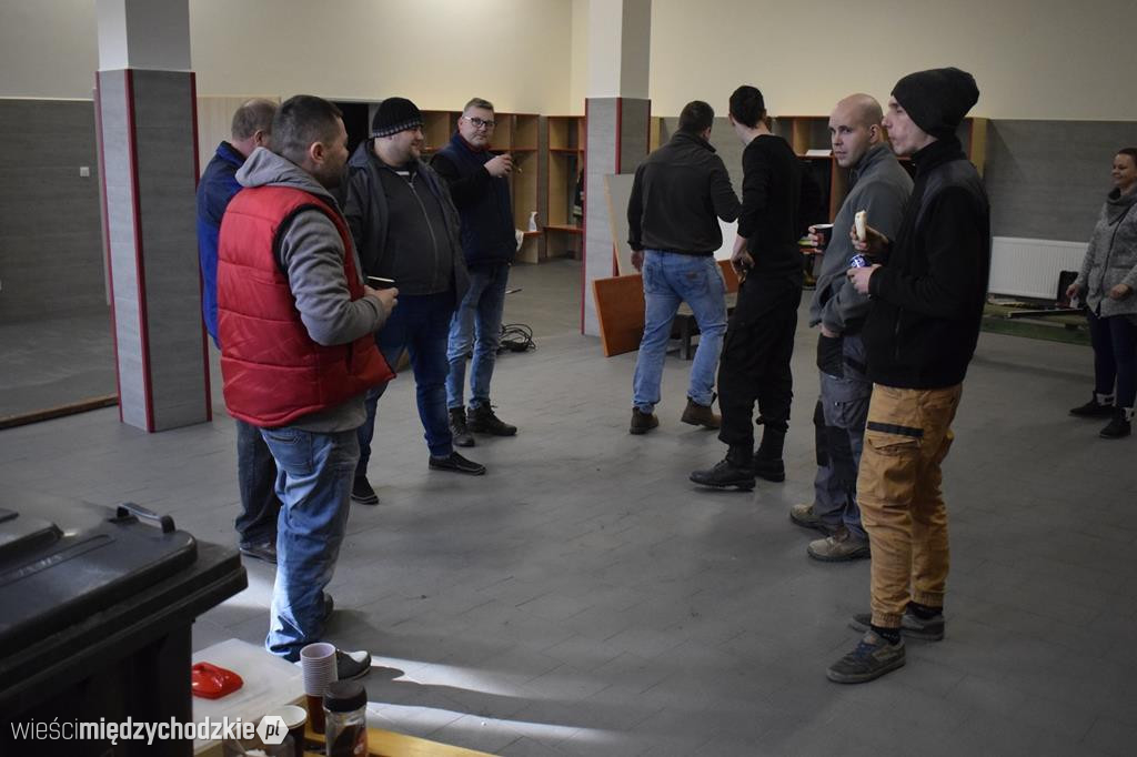 Przygotowania do otwarcia strażnicy w Kwilczu