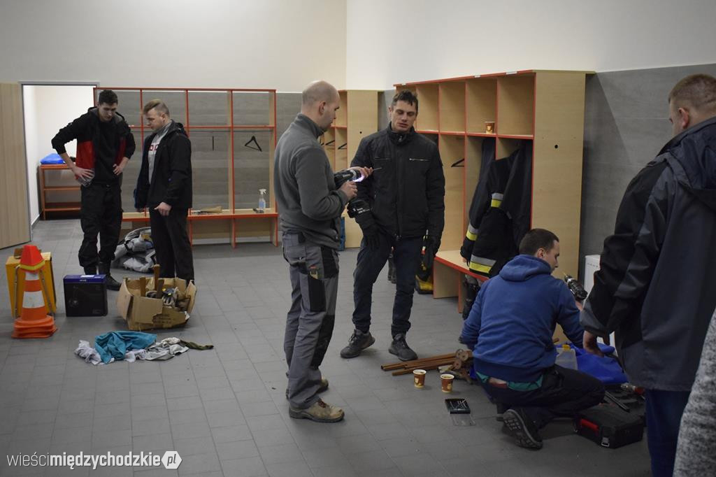 Przygotowania do otwarcia strażnicy w Kwilczu