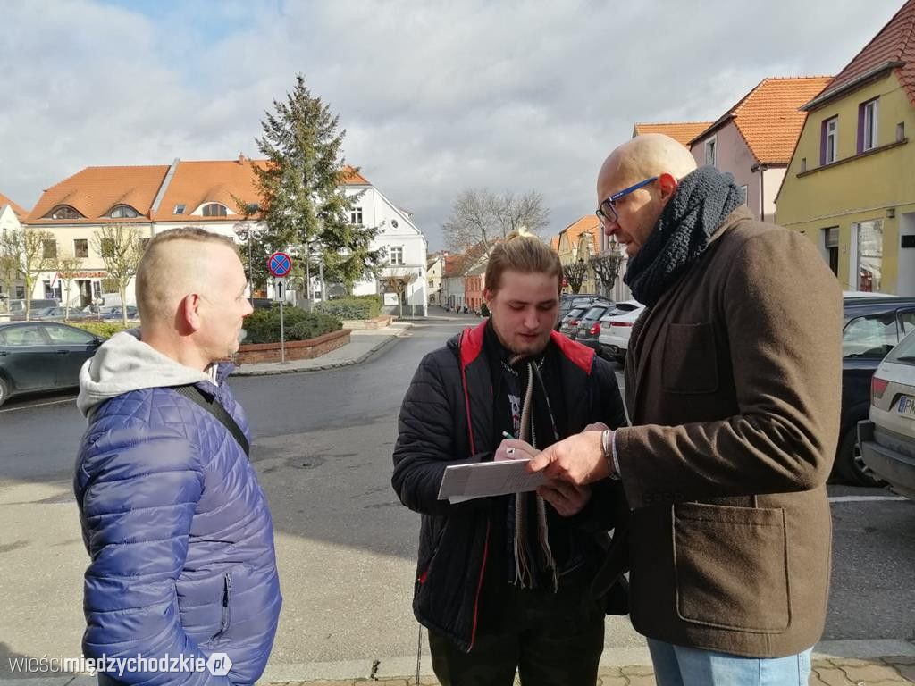 W Międzychodzie zbierano podpisy poparcia